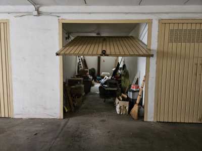 Box Garage in Vendita a Latina via Alessandro Stradella