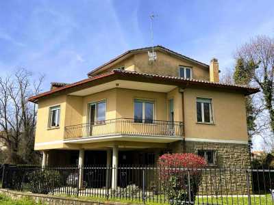 Villa Singola in Vendita a Montefiascone
