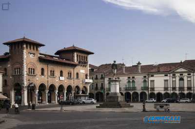 Edificio Stabile Palazzo in Vendita a Montagnana Montagnana