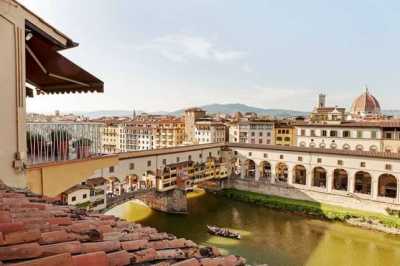 Appartamento in Affitto a Firenze Ponte Vecchio
