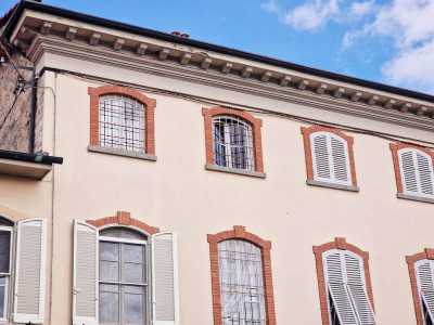 Edificio Stabile Palazzo in Vendita a Capannori Capannori
