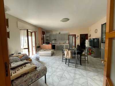 Appartamento in Vendita ad Aversa via Michelangelo 46 Aversa
