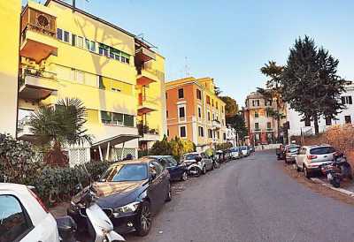 Appartamento in Affitto a Roma via Monte del Gallo Roma