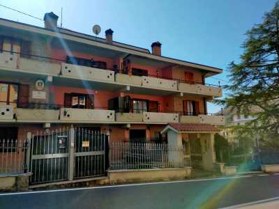 Appartamento in Vendita ad Arsoli via Tiburtina Valeria Snc Arsoli
