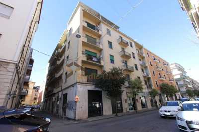 Appartamento in Vendita a Cosenza via Idria Centro