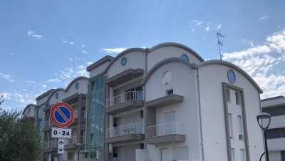 Appartamento in Vendita a Giulianova v le Orsini Nord