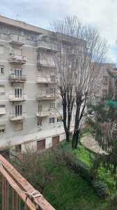 Appartamento in Vendita a Roma via Monte Bianco Monte Sacro