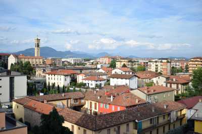Negozio in Vendita a Bergamo Centrale