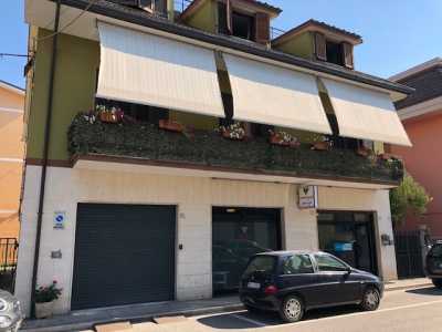 Locale Commerciale in Vendita a San Benedetto del Tronto Zona Ascolani