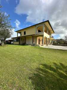 Villa in Affitto a Sabaudia via Litoranea