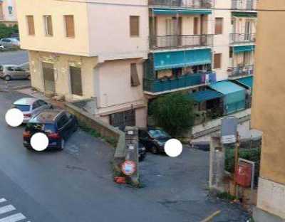 Box Posto Auto in Vendita a Genova via Pasquale Berghini 29