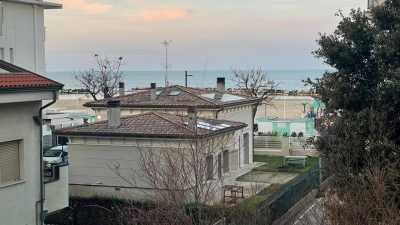 Appartamento in Vendita a Rimini Viale Lago Garda