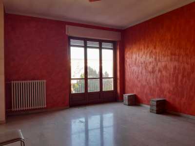 Appartamento in Vendita a Torino Strada del Cascinotto 139 18