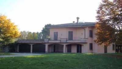 Villa in Vendita a Cassago Brianza via ex Parco Visconti