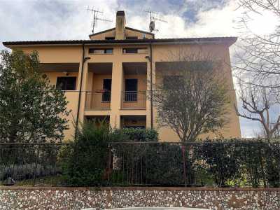 Villa Bifamiliare in Vendita a Spoleto via Dei Faggi