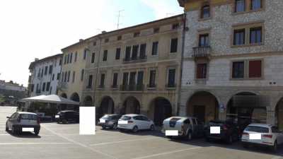 Appartamento in Vendita a Sacile Piazza del Popolo