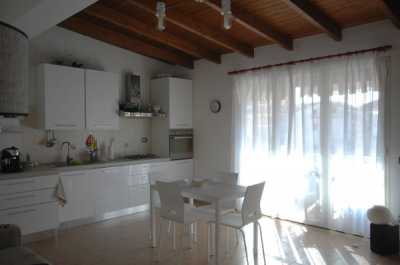 Appartamento in Vendita a Ladispoli via Taormina
