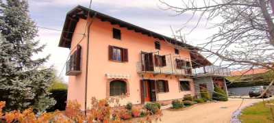 Villa in Vendita a Gassino Torinese Regione Mondesio