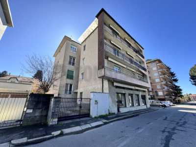 Appartamento in Vendita a Gallarate via Cesare Battisti