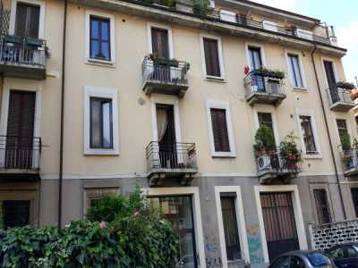 Appartamento in Affitto a Milano via Voghera 15