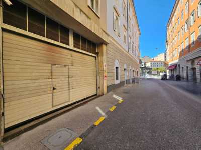 Box Garage in Affitto a Trieste via Giacomo Matteotti 3