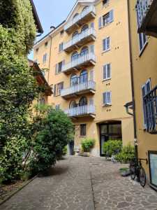 Appartamento in Affitto a Milano via Vigevano 13 Porta Genova