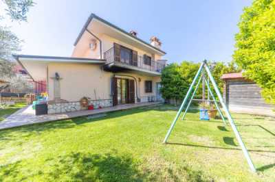 Villa in Vendita a Mentana via Monte Pizzuto
