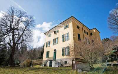 Villa in Vendita a Ronco Scrivia via Giuseppe Mazzini