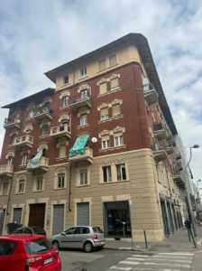 Appartamento in Vendita a Torino via Salassa 2