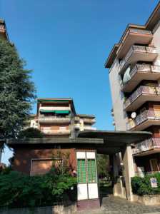 Appartamento in Affitto a Bresso via Roma