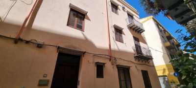 Appartamento in Affitto a Palermo via Valverde 13
