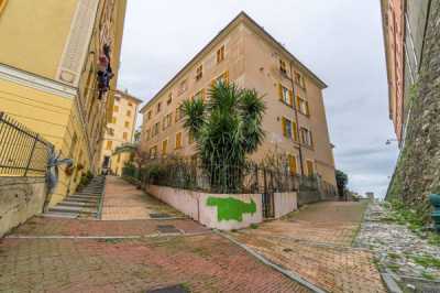 Appartamento in Vendita a Genova Passo Dell