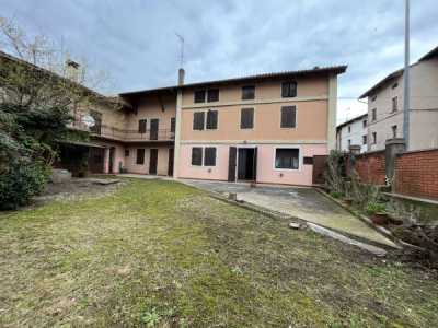Villa in Vendita a Fagagna via Paludo