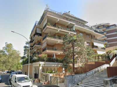 Appartamento in Vendita a Roma via San Godenzo 141