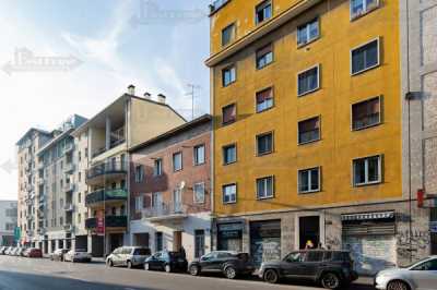 Appartamento in Vendita a Milano via Casoretto 37