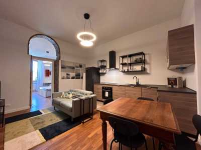 Appartamento in Affitto a Milano Corso Giuseppe Garibaldi 127