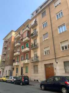 Appartamento in Vendita a Torino via Borgomanero 20