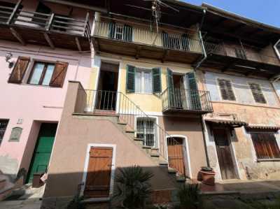 Rustico Casale in Vendita a Pettinengo via Vittorio Emanuele 37