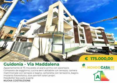 Appartamento in Vendita a Guidonia Montecelio via Umberto Maddalena 7