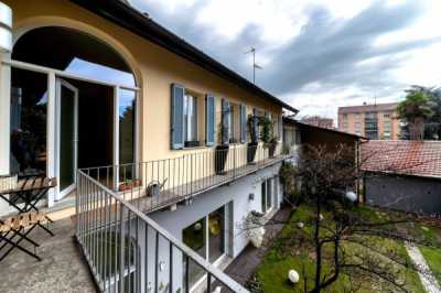 Villa in Vendita a Legnano via Mauro Venegoni 87
