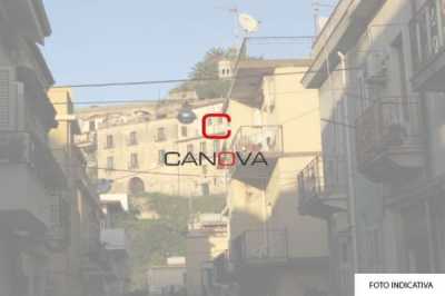 Appartamento in Vendita a Serravalle Scrivia via Tripoli