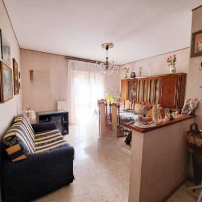 Appartamento in Vendita a Bari via Piemonte