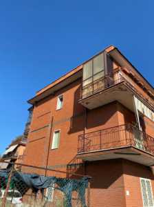 Appartamento in Vendita a Roma via Eugenio Cisterna