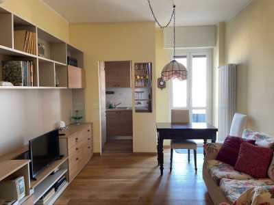 Appartamento in Vendita a Milano via Giambellino 46