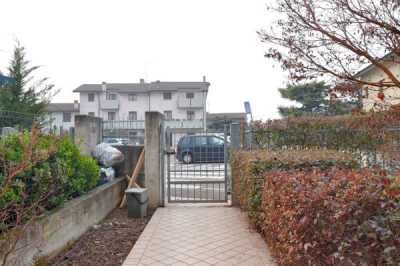 Villa in Vendita a Buttapietra via Monte Pastello