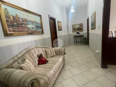 Appartamento in Vendita ad Afragola via Duca Degli Abruzzi 26