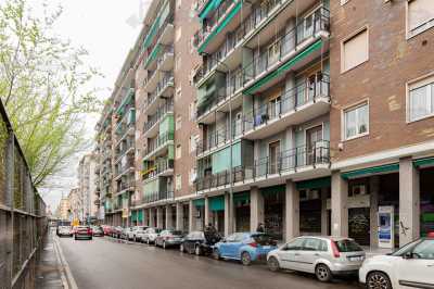 Appartamento in Vendita a Milano Corvetto