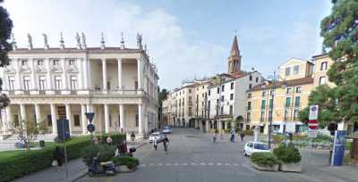 Appartamento in Vendita a Vicenza Corso Palladio Centro Storico