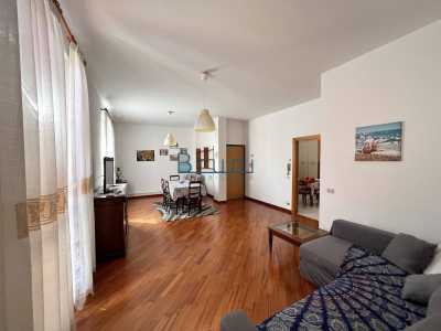 Appartamento in Vendita a San Benedetto del Tronto via Custoza Centro