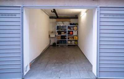Box Garage in Vendita a Casalecchio di Reno via Monaldo Calari